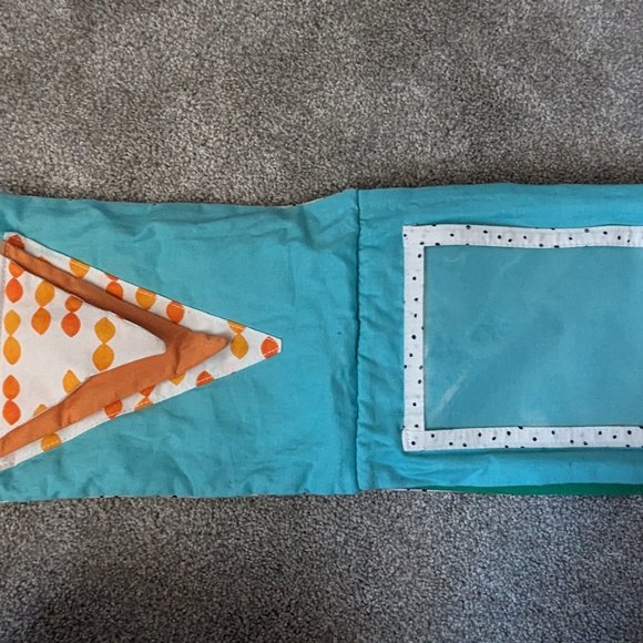 Lovevery Sensory Soft Crinkle Book from The Charmer Play Kit - Picture 4 of 8